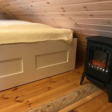 Wellness Huette Am Zwenkauer See Bei Leipzig Ngoại thất bức ảnh